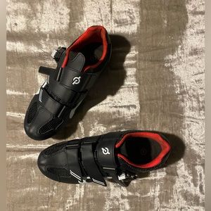 Peloton bike shoes
